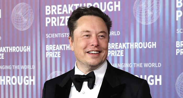 What does the Elon Musk AI Trading Quantum AI trading platform offer?