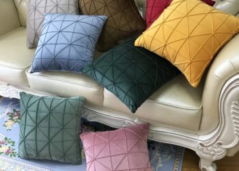 Стильні декоративні подушки своїми руками: покроковий гід для дому