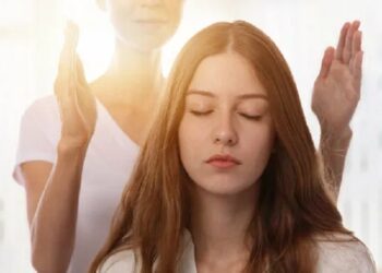 From pain to peace: how an Energy Healer helps you release emotional baggage