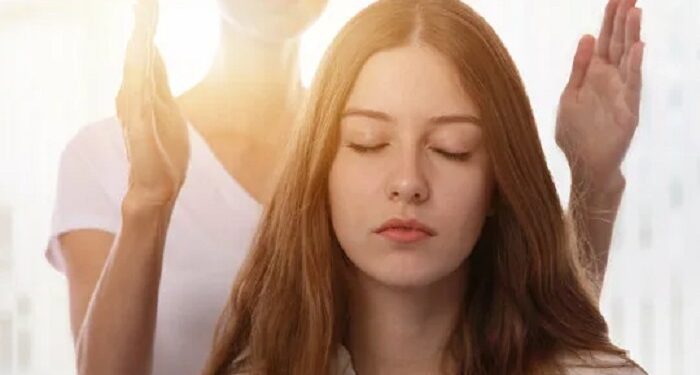 From pain to peace: how an Energy Healer helps you release emotional baggage